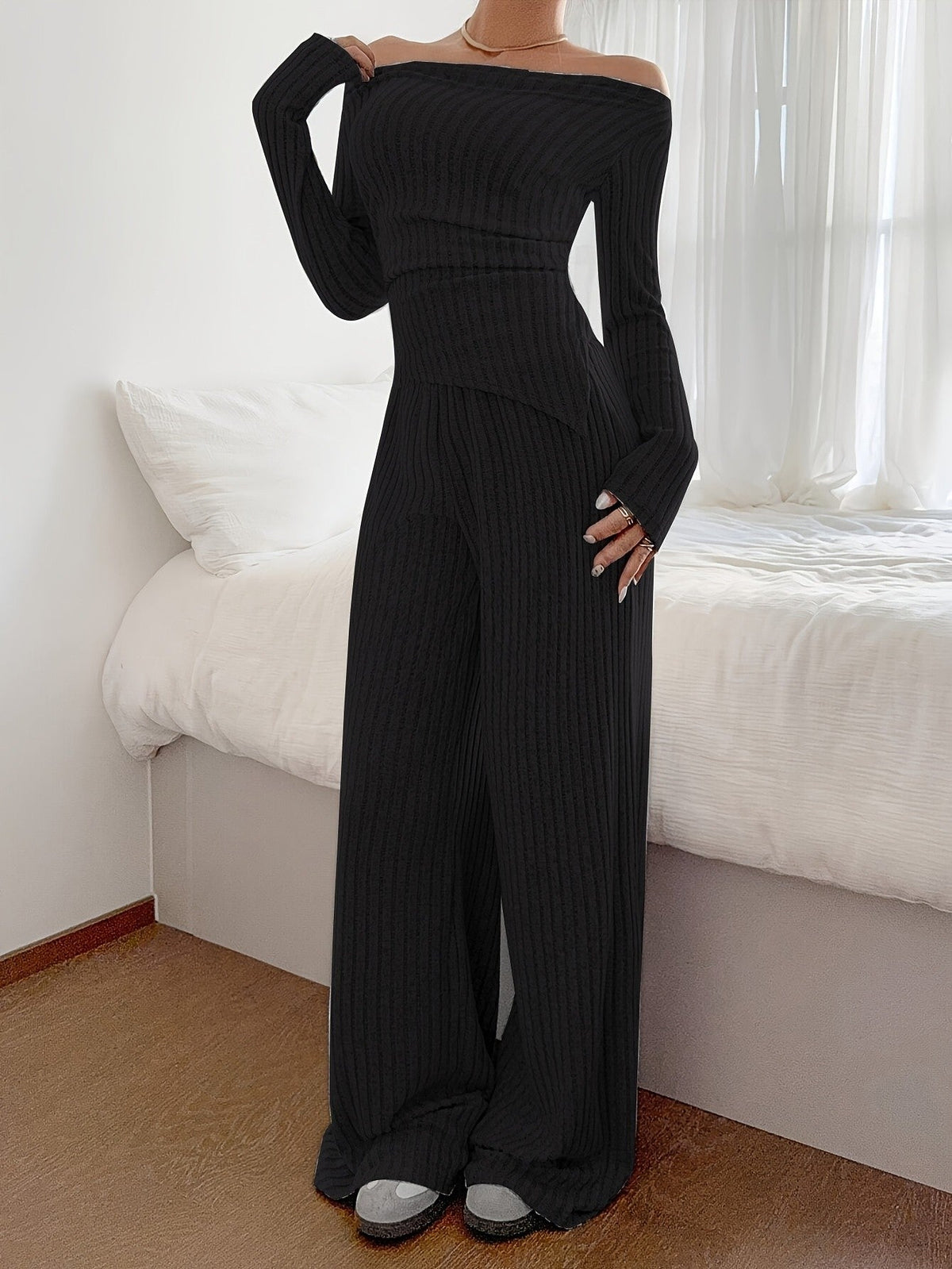 Mira Knit Set