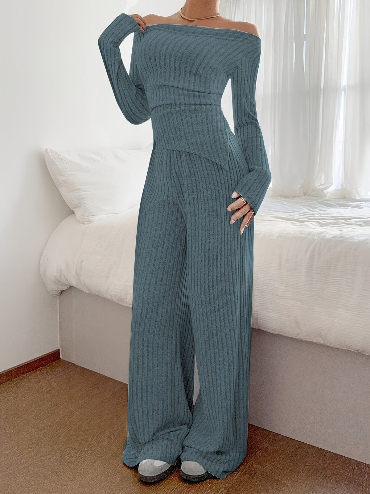 Mira Knit Set