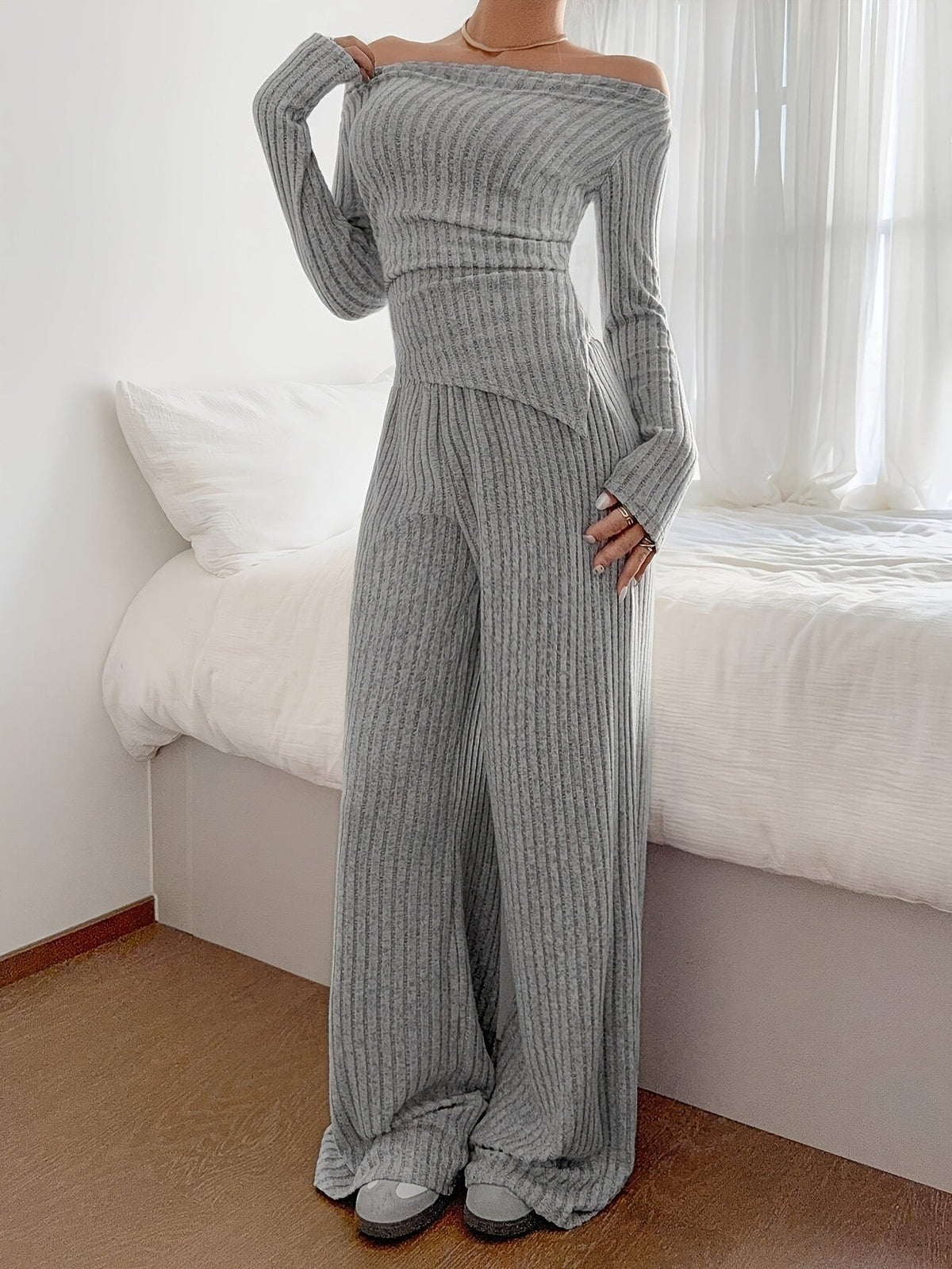Mira Knit Set