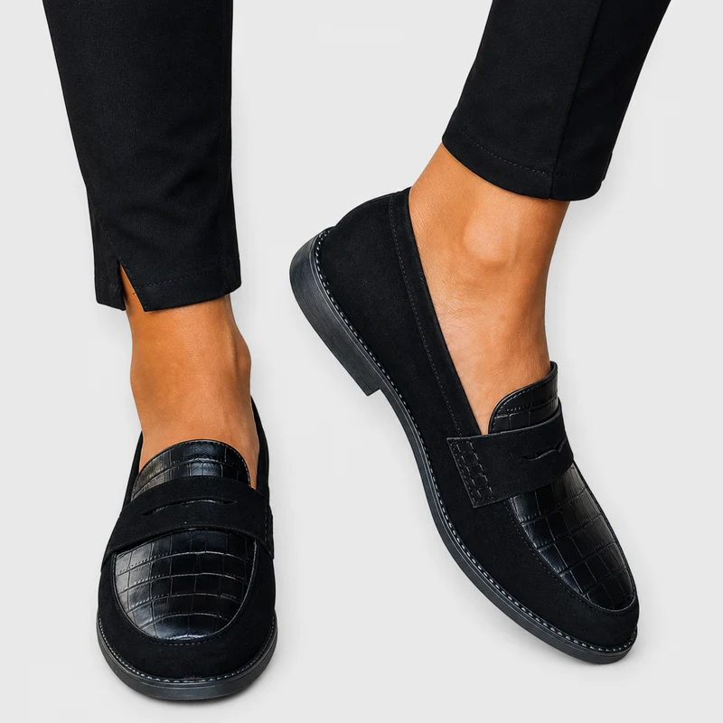 Greta Moccasin